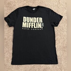 Old Navy Dunder Mifflin Tshirt Men size Large Black Graphic Tee Paper Company
